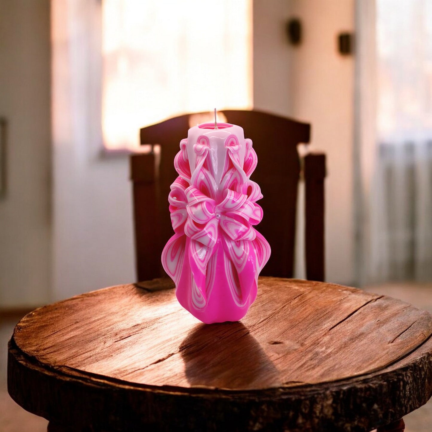 A deep pink candle designed to resemble a tropical flower, with a textured paraffin layer adding to its visual appeal.
Used for romantic dinner, wedding, proposal, baptazing event.