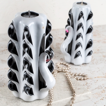 Unique candles - White with Black Swan inspired style candle - Decorative candles - EveCandles
